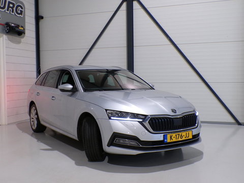 Škoda Octavia Combi 1.0 e-TSI Business Edition Plus "Origineel NL!" Automaat Full-LED Apple-carplay Stoelverwarming Virtual Keyles