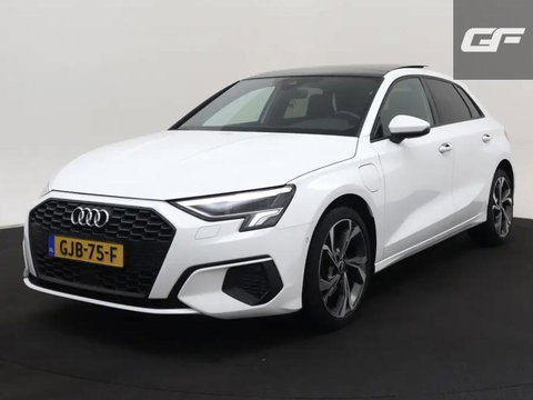 Audi A3 Sportback 40 TFSIe S-Line Pano CarPlay Cruise Navi