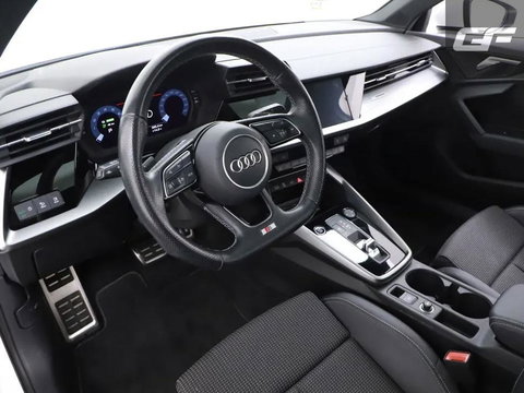 Audi A3 Sportback 40 TFSIe S-Line Pano CarPlay Cruise Navi