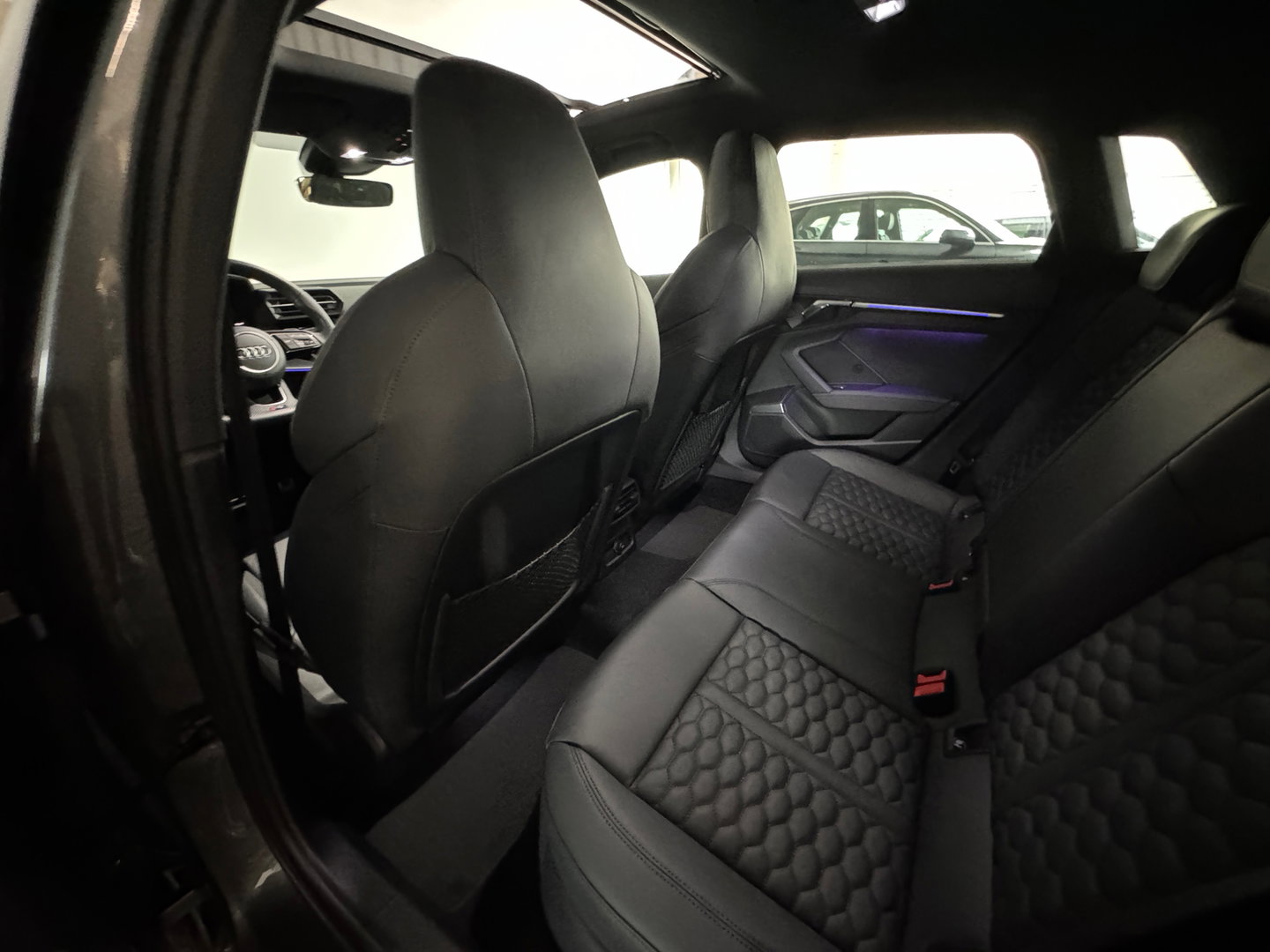 Audi RS3 Sportback 2.5 TFSI quattro Pano|Ceramic|Memory|BTW
