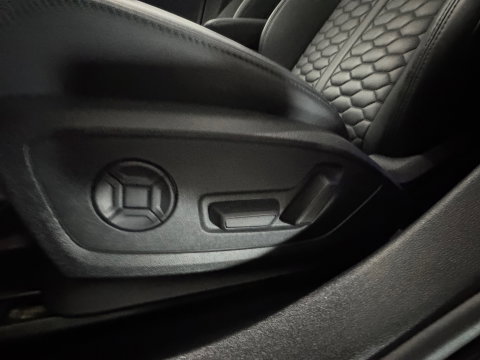 Audi RS3 Sportback 2.5 TFSI quattro Pano|Ceramic|Memory|BTW