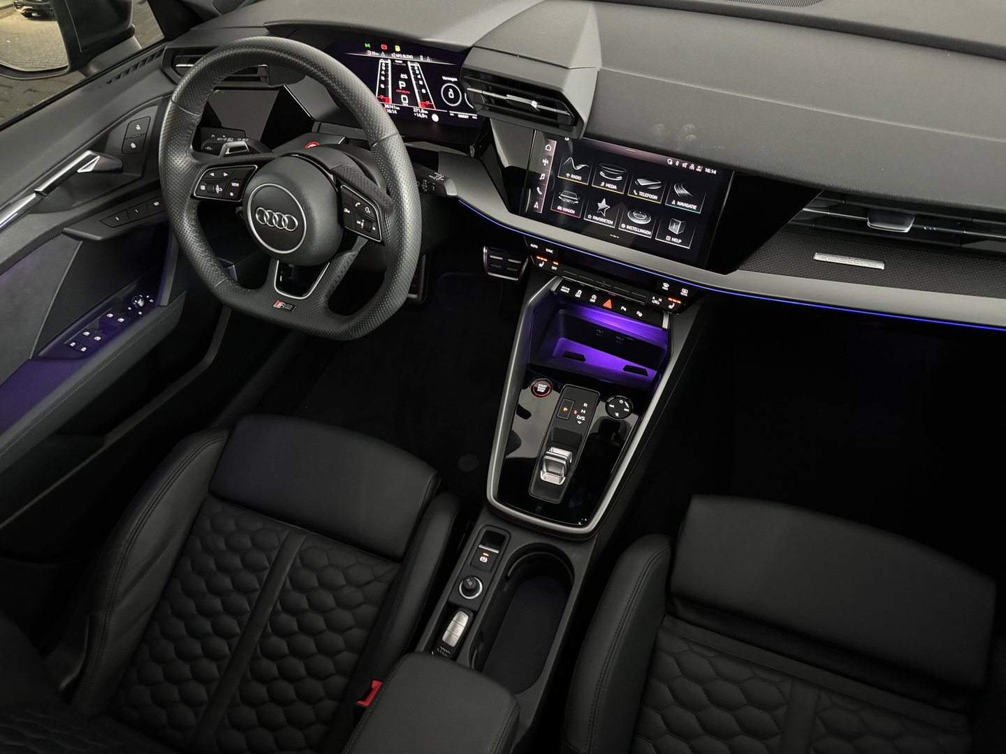 Audi RS3 Sportback 2.5 TFSI quattro Pano|Ceramic|Memory|BTW
