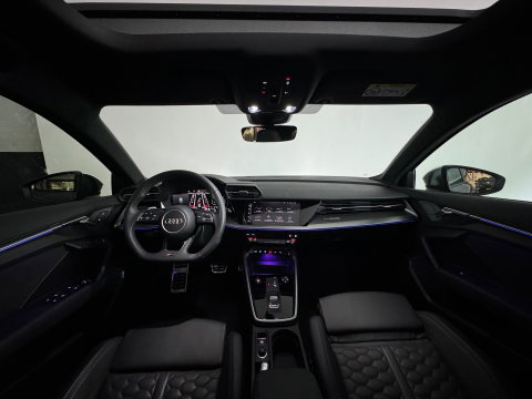 Audi RS3 Sportback 2.5 TFSI quattro Pano|Ceramic|Memory|BTW