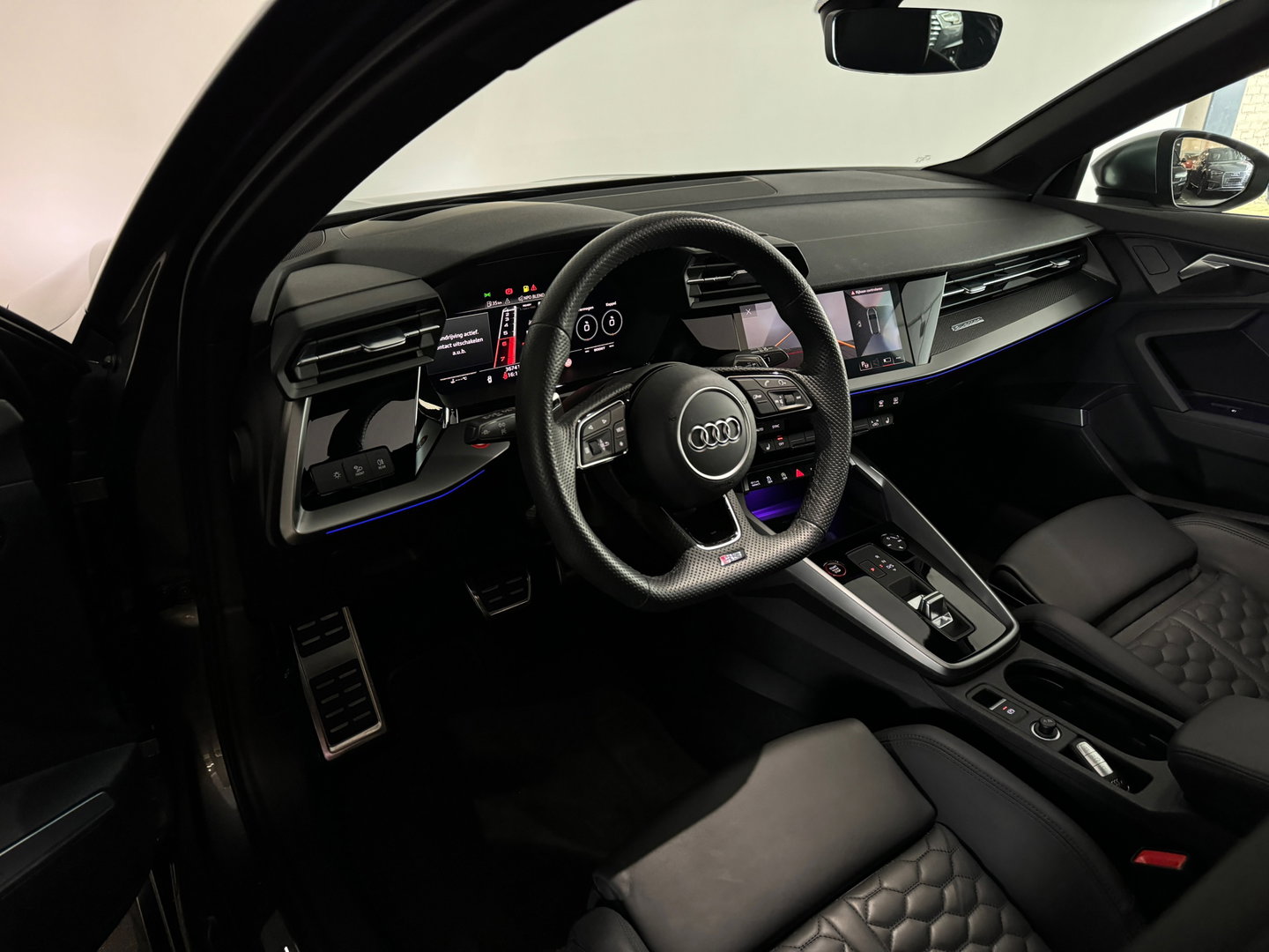 Audi RS3 Sportback 2.5 TFSI quattro Pano|Ceramic|Memory|BTW