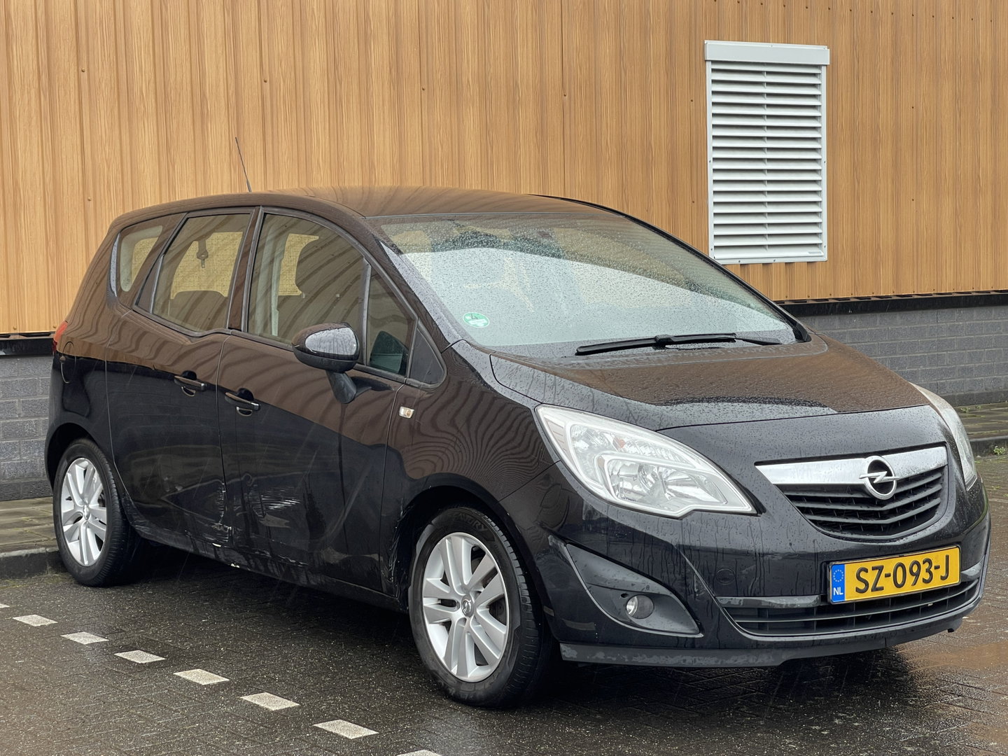 Opel Meriva 1.4 Edition | Handel & Export |