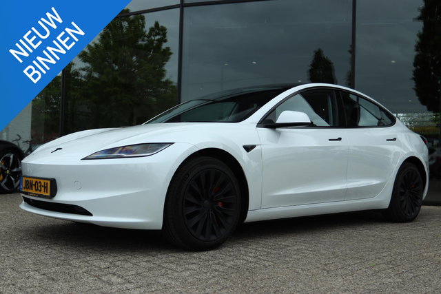 Tesla Model 3 - HIGHLAND RWD 60KWH | FSD | ORIG. NL | PANO | CAMERA | ACC | SFEERVERLICHTING | LEDER