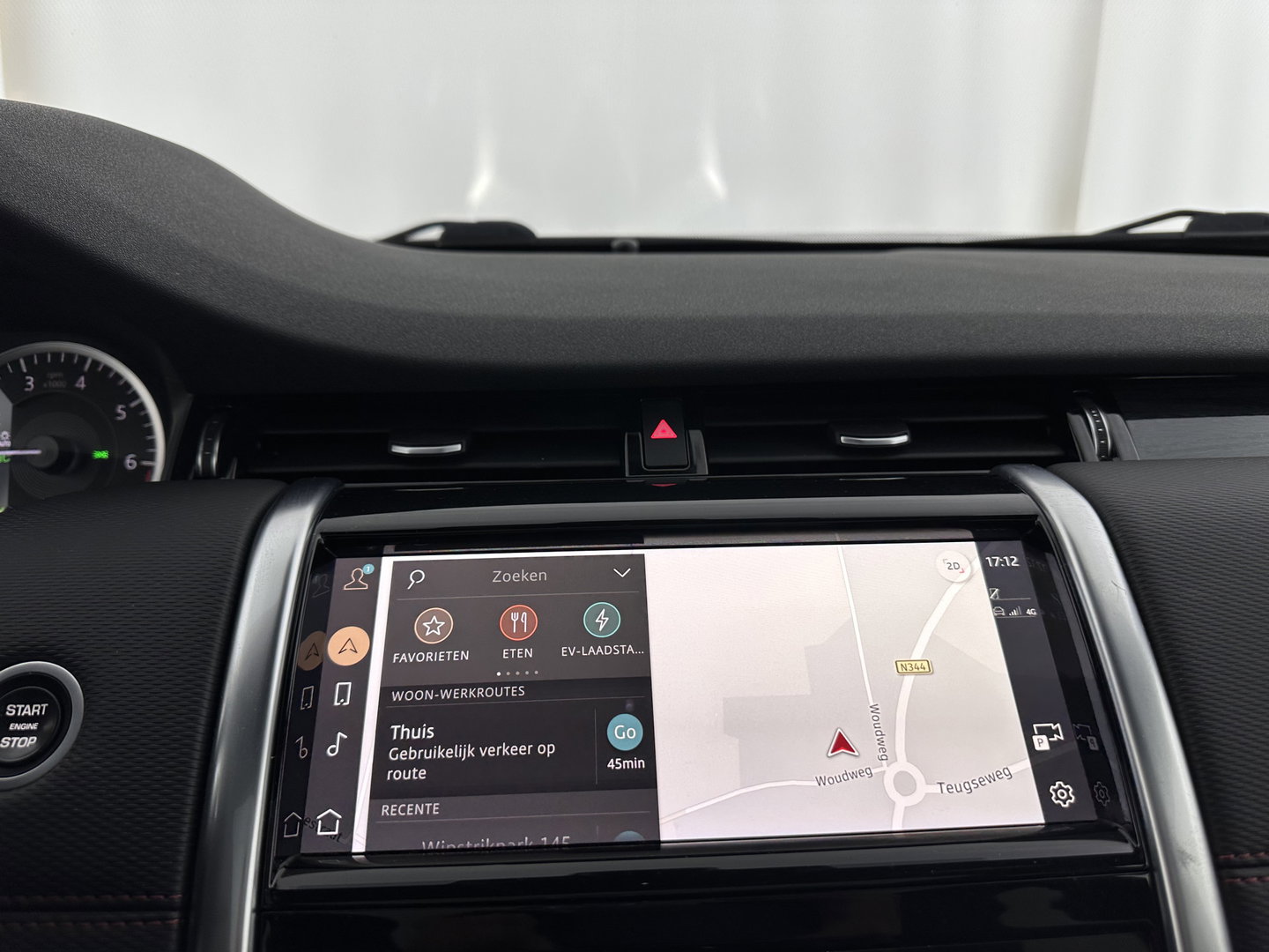 Land Rover Discovery Sport P300e 1.5 R-Dynamic HSE (Plug-in) (INCL-BTW) *PANO | ADAPTIVE-CRUISE | LEATHER | FULL-LED | BLINDSPOT | CAMERA | MERIDIAN-AUDIO | BLINDSPOT | KEYLESS | SHIFTPADDLES | PRIVACYGLASS | NAVI-FULLMAP | MEMORY-PACK | AMBIENT-LIGHT