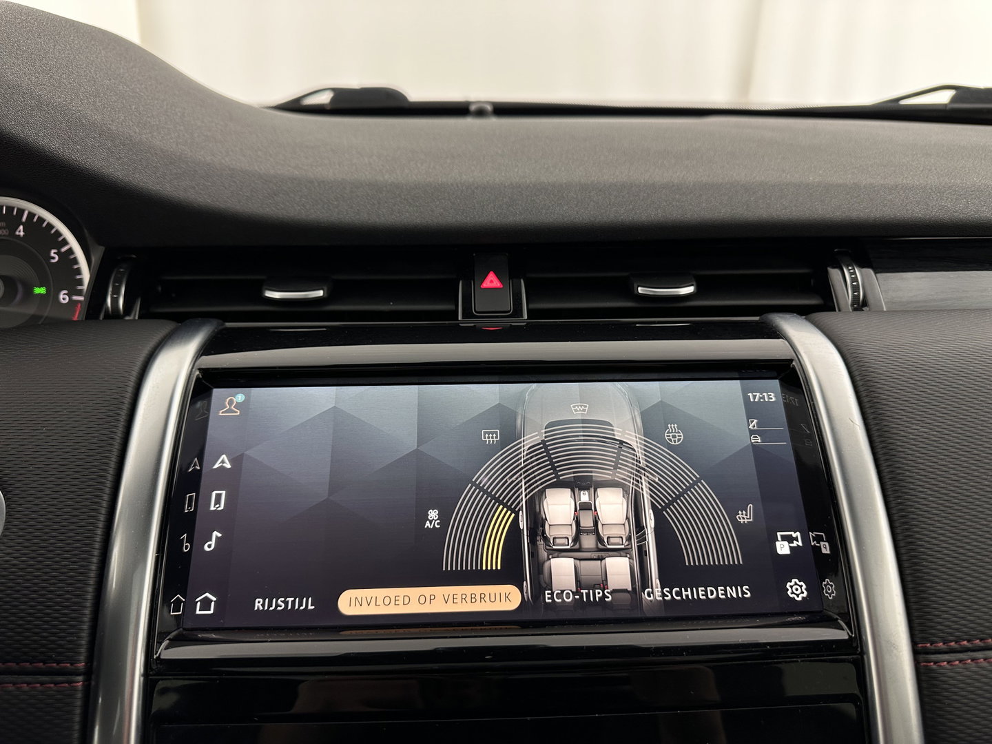 Land Rover Discovery Sport P300e 1.5 R-Dynamic HSE (Plug-in) (INCL-BTW) *PANO | ADAPTIVE-CRUISE | LEATHER | FULL-LED | BLINDSPOT | CAMERA | MERIDIAN-AUDIO | BLINDSPOT | KEYLESS | SHIFTPADDLES | PRIVACYGLASS | NAVI-FULLMAP | MEMORY-PACK | AMBIENT-LIGHT