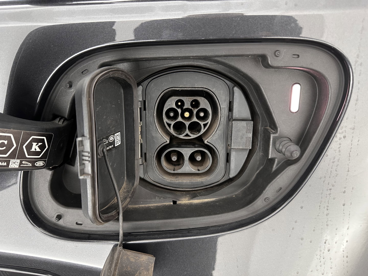 Land Rover Discovery Sport P300e 1.5 R-Dynamic HSE (Plug-in) (INCL-BTW) *PANO | ADAPTIVE-CRUISE | LEATHER | FULL-LED | BLINDSPOT | CAMERA | MERIDIAN-AUDIO | BLINDSPOT | KEYLESS | SHIFTPADDLES | PRIVACYGLASS | NAVI-FULLMAP | MEMORY-PACK | AMBIENT-LIGHT