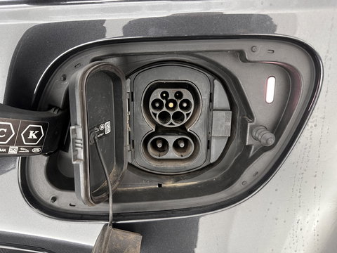Land Rover Discovery Sport P300e 1.5 R-Dynamic HSE (Plug-in) (INCL-BTW) *PANO | ADAPTIVE-CRUISE | LEATHER | FULL-LED | BLINDSPOT | CAMERA | MERIDIAN-AUDIO | BLINDSPOT | KEYLESS | SHIFTPADDLES | PRIVACYGLASS | NAVI-FULLMAP | MEMORY-PACK | AMBIENT-LIGHT