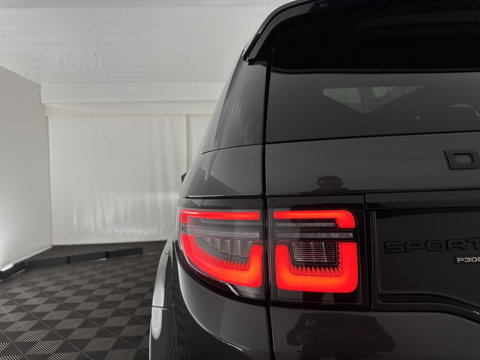 Land Rover Discovery Sport P300e 1.5 R-Dynamic HSE (Plug-in) (INCL-BTW) *PANO | ADAPTIVE-CRUISE | LEATHER | FULL-LED | BLINDSPOT | CAMERA | MERIDIAN-AUDIO | BLINDSPOT | KEYLESS | SHIFTPADDLES | PRIVACYGLASS | NAVI-FULLMAP | MEMORY-PACK | AMBIENT-LIGHT
