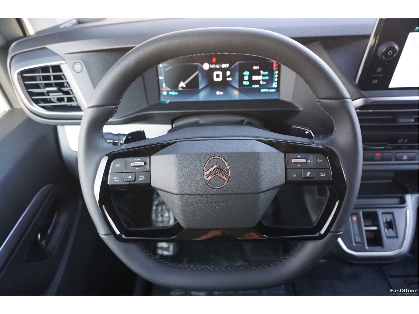 Citroën Jumpy 2.0D 180PK EAT8 Aut L3H1 BPM VRIJ!! LED, Navi, Clima, Cam, 17" LM, Betimmering, Trekhaak!! Nr. M01*