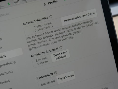 Tesla Model 3 75kWh LONG RANGE AWD/ ELEKT. KLEP/ PREMIUM AUDIO/ WARMTEPOMP
