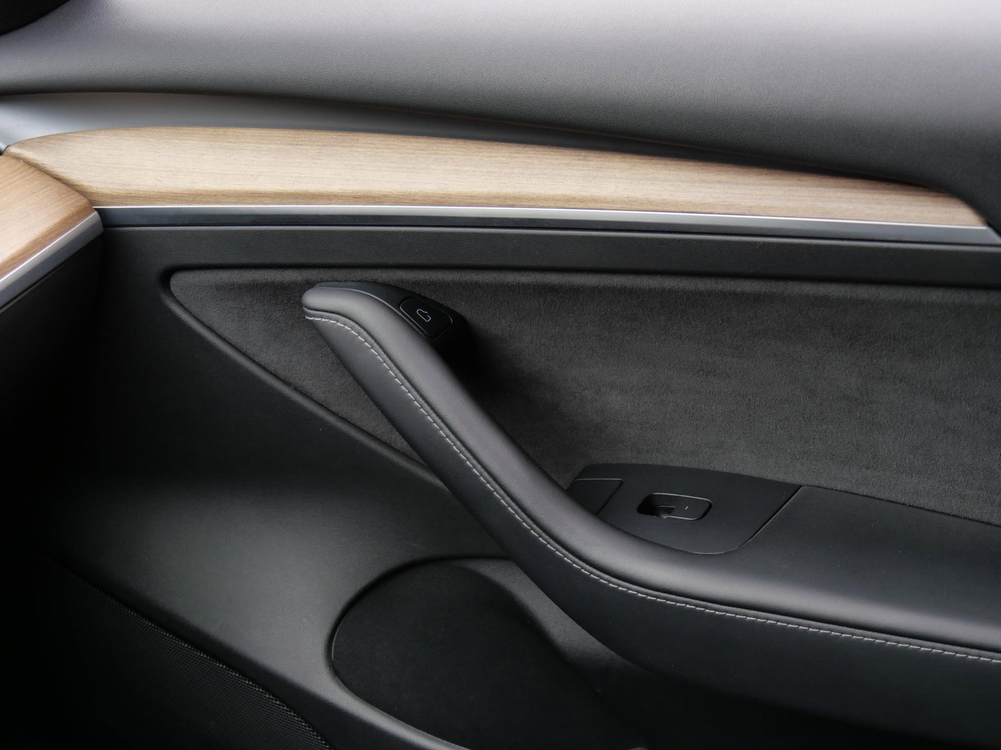 Tesla Model 3 75kWh LONG RANGE AWD/ ELEKT. KLEP/ PREMIUM AUDIO/ WARMTEPOMP