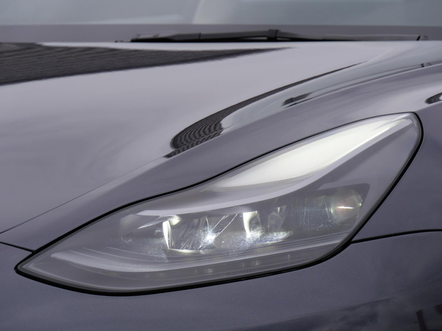 Tesla Model 3 75kWh LONG RANGE AWD/ ELEKT. KLEP/ PREMIUM AUDIO/ WARMTEPOMP