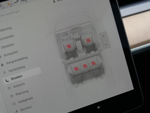 Tesla Model 3 75kWh LONG RANGE AWD/ ELEKT. KLEP/ PREMIUM AUDIO/ WARMTEPOMP