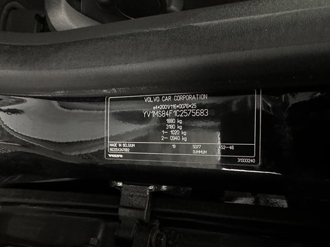 Volvo S40 1.6 D2 S/S Limited Edition *LEATHER | NAVI-FULLMAP | ECC | HEATED-COMFORTSEATS | PDC | CRUISE | TOWBAR | 17''ALU*