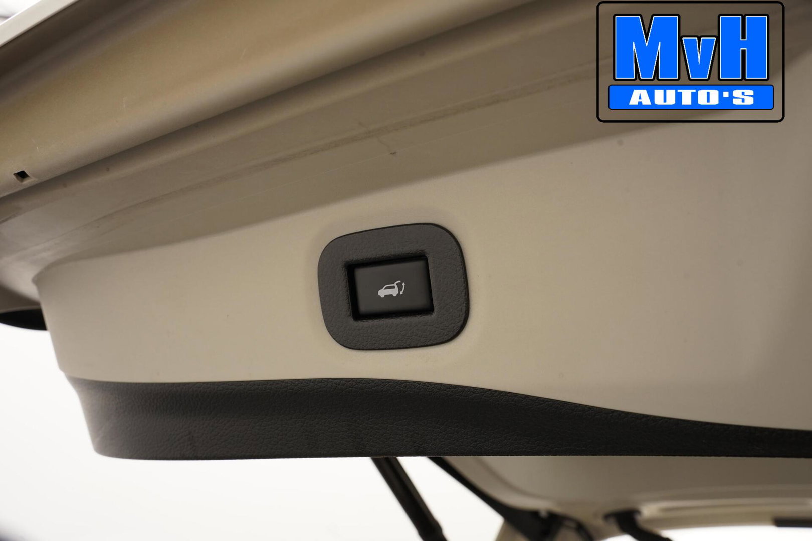 Nissan X-Trail 1.3 DIG-T Tekna|PARELMOER|PANO|LEER|TREKH|NAP