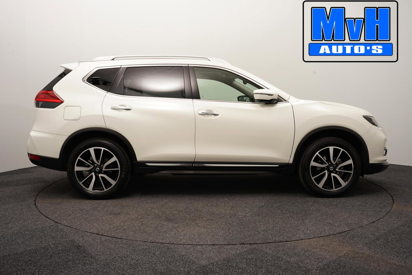 Nissan X-Trail 1.3 DIG-T Tekna|PARELMOER|PANO|LEER|TREKH|NAP