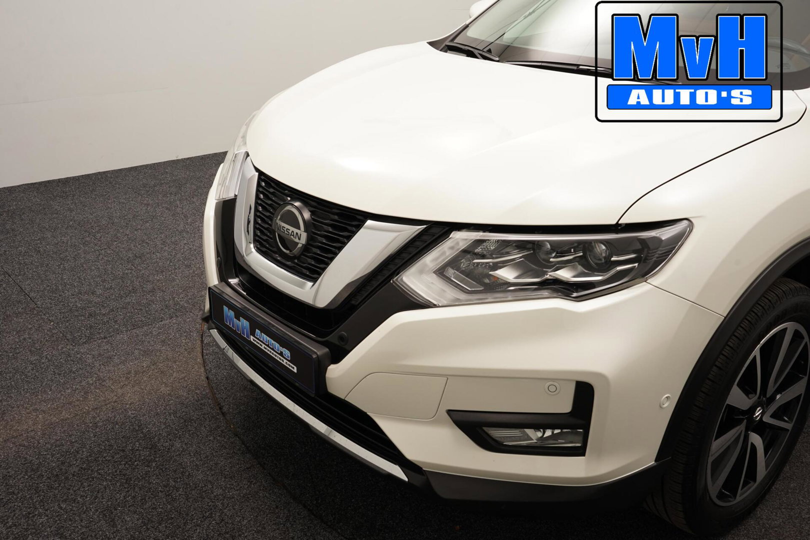 Nissan X-Trail 1.3 DIG-T Tekna|PARELMOER|PANO|LEER|TREKH|NAP