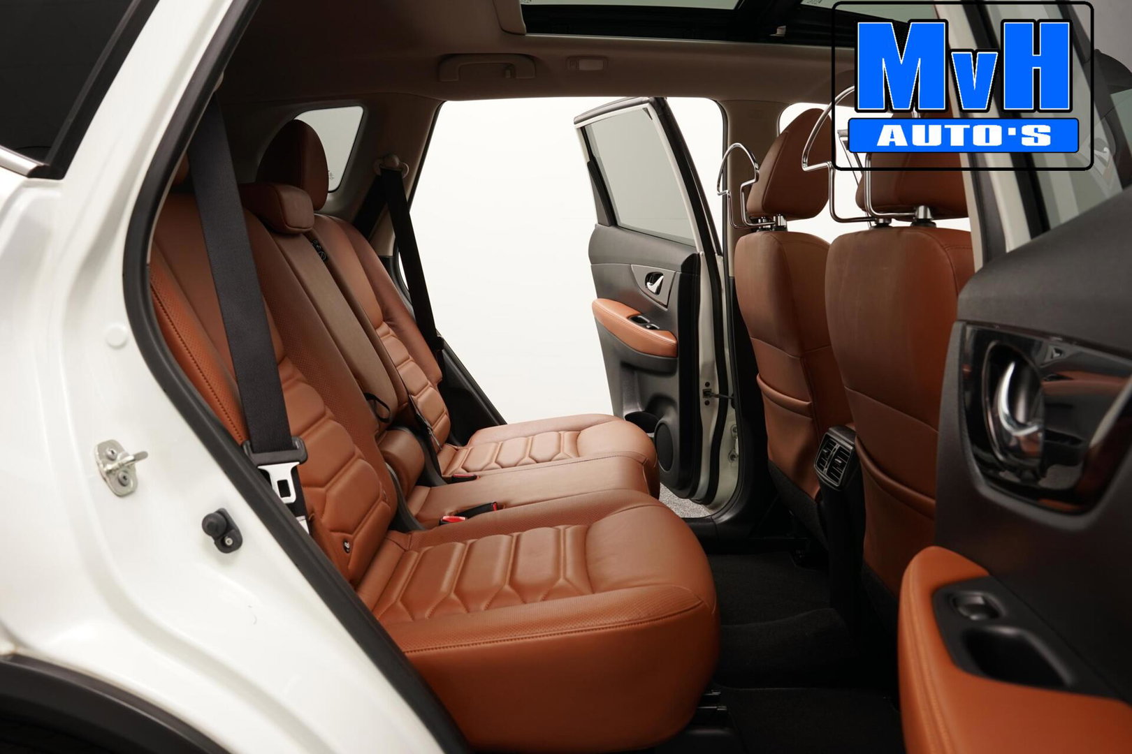 Nissan X-Trail 1.3 DIG-T Tekna|PARELMOER|PANO|LEER|TREKH|NAP