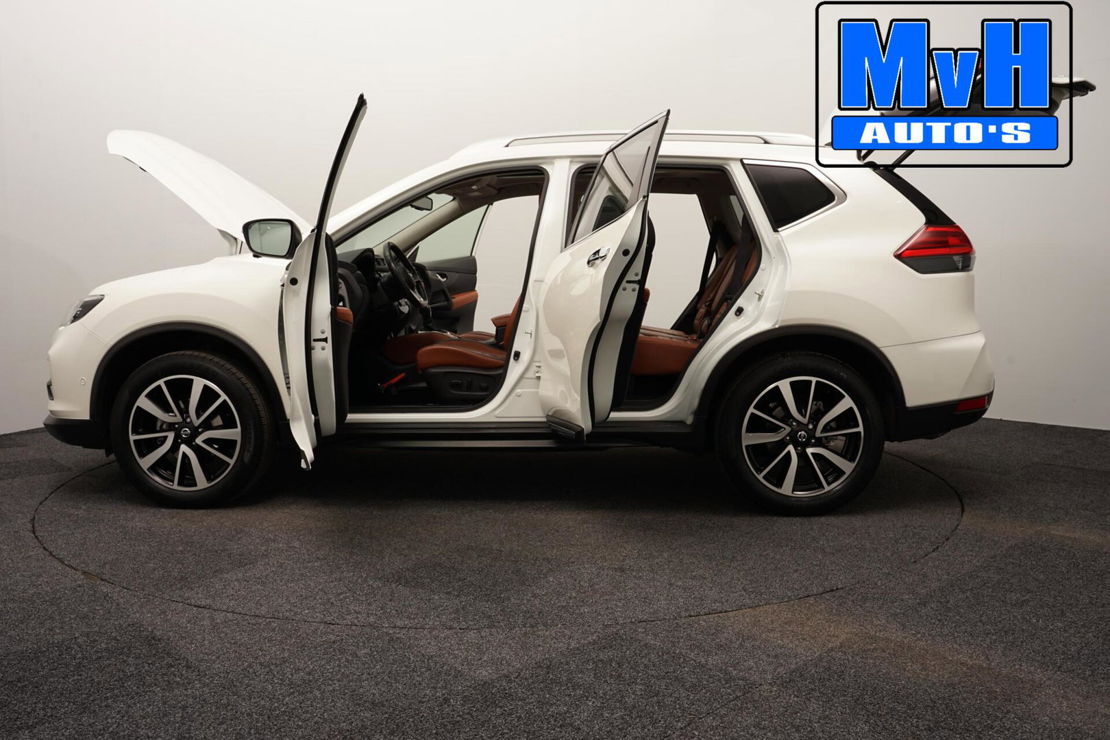 Nissan X-Trail 1.3 DIG-T Tekna|PARELMOER|PANO|LEER|TREKH|NAP