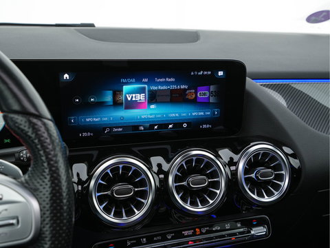 Mercedes-Benz GLA 250 e AMG Limited Business Solution (Plug-In) (INCL-BTW) Aut. *PANO | LEATHER-MICROFIBRE | MEMORY-PACK | WIDESCREEN-COCKPIT | MULTIBEAM-LED | AMBIENTLIGHT | KEYLESS | CAMERA | M-BUX-NAVI | ECC | SHIFTPADDLES | PDC | CRUISE | DAB | HEATED