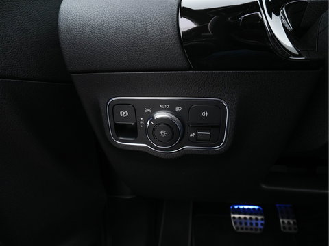 Mercedes-Benz GLA 250 e AMG Limited Business Solution (Plug-In) (INCL-BTW) Aut. *PANO | LEATHER-MICROFIBRE | MEMORY-PACK | WIDESCREEN-COCKPIT | MULTIBEAM-LED | AMBIENTLIGHT | KEYLESS | CAMERA | M-BUX-NAVI | ECC | SHIFTPADDLES | PDC | CRUISE | DAB | HEATED
