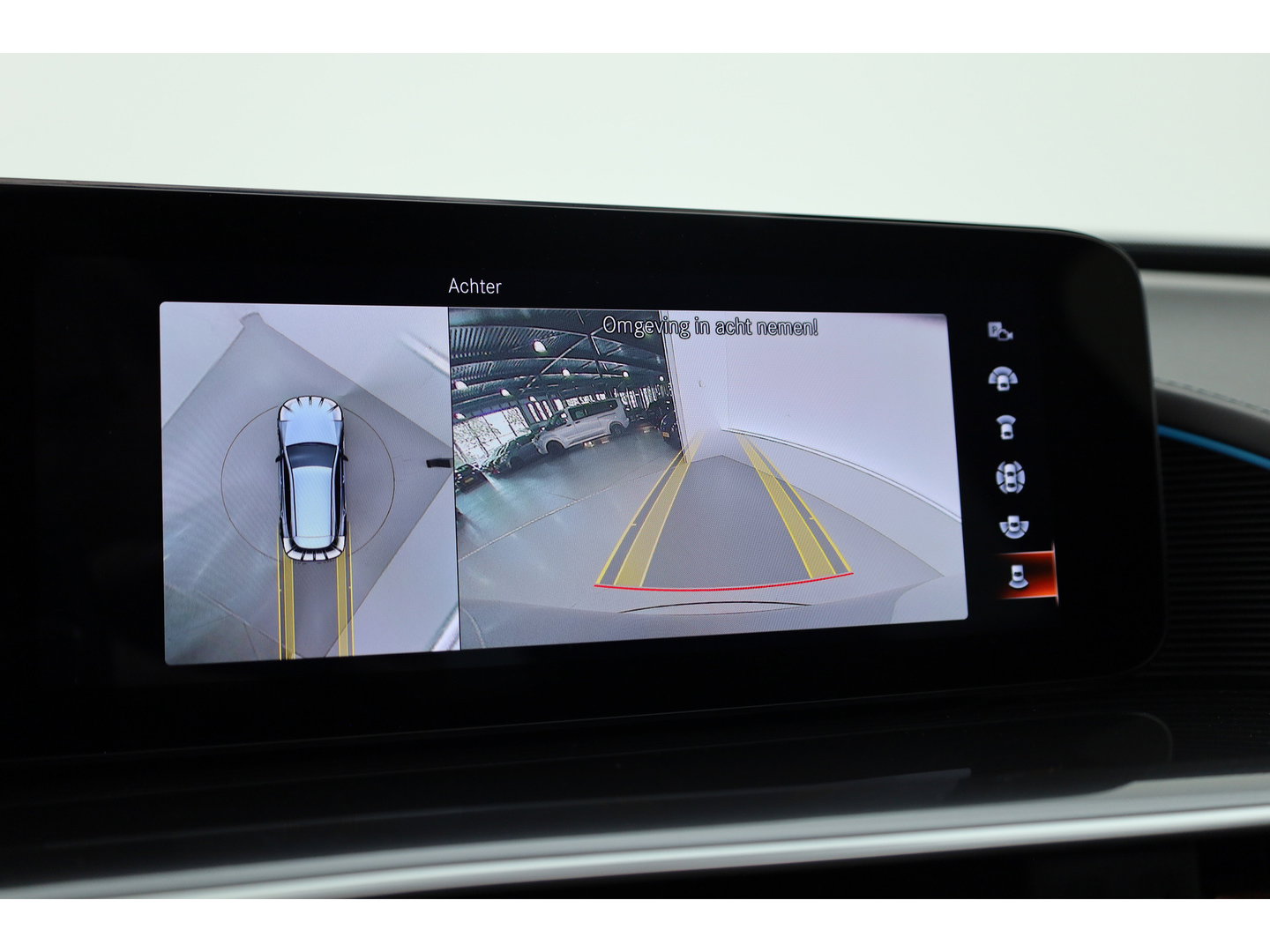 Mercedes-Benz EQC 400 4MATIC AMG Line Premium Plus 80 kWh | SOH 96% | S/K Dak (Pano ) | 360cam | Adapt. Cruise | Memory | Stoelverw. | Dodehoek | Matrix Led