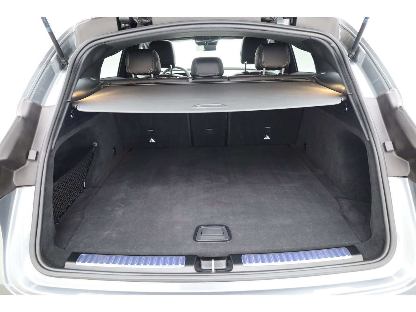 Mercedes-Benz EQC 400 4MATIC AMG Line Premium Plus 80 kWh | SOH 96% | S/K Dak (Pano ) | 360cam | Adapt. Cruise | Memory | Stoelverw. | Dodehoek | Matrix Led