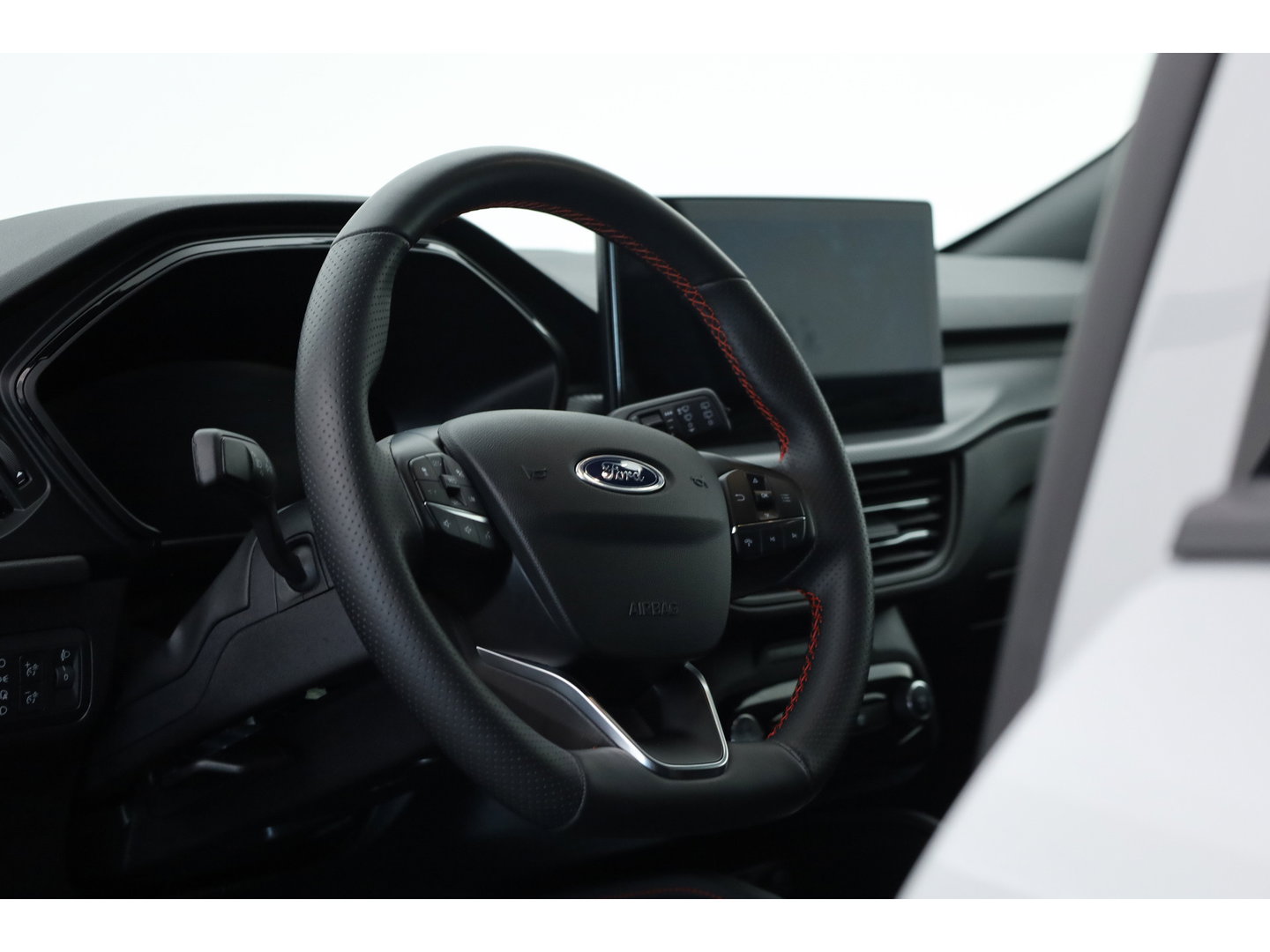 Ford Kuga 2.5 PHEV ST-Line X | Orgi. NL | Winter Pack | Adapt. Cruise | 360cam | Trekhaak 2.100 kg.| Dodehoekdet. | CarPlay + NAV