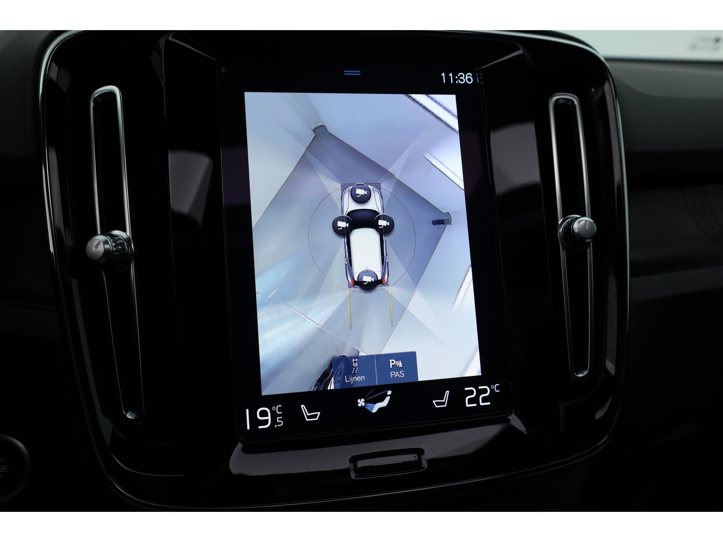 Volvo XC40 T4 Recharge Plus Bright | SOH 94%| Pano | Harman Kardon | 360cam | Elek. Stoelen | Adapt. Cruise | Memory | Navi |