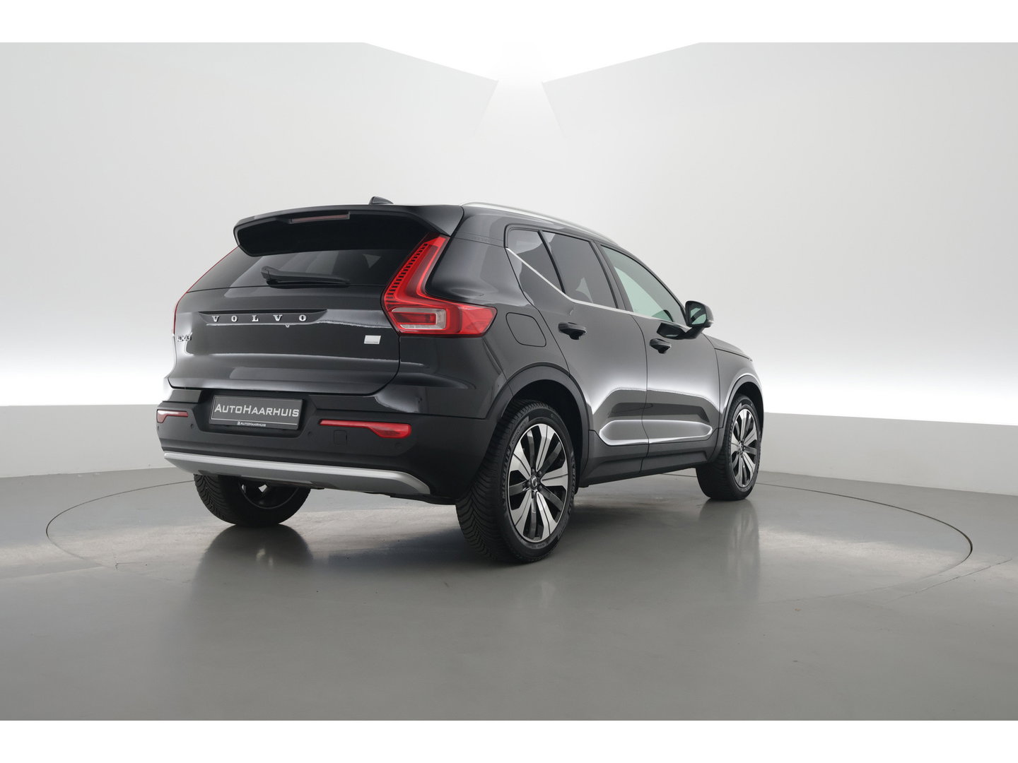 Volvo XC40 T4 Recharge Plus Bright | SOH 94%| Pano | Harman Kardon | 360cam | Elek. Stoelen | Adapt. Cruise | Memory | Navi |