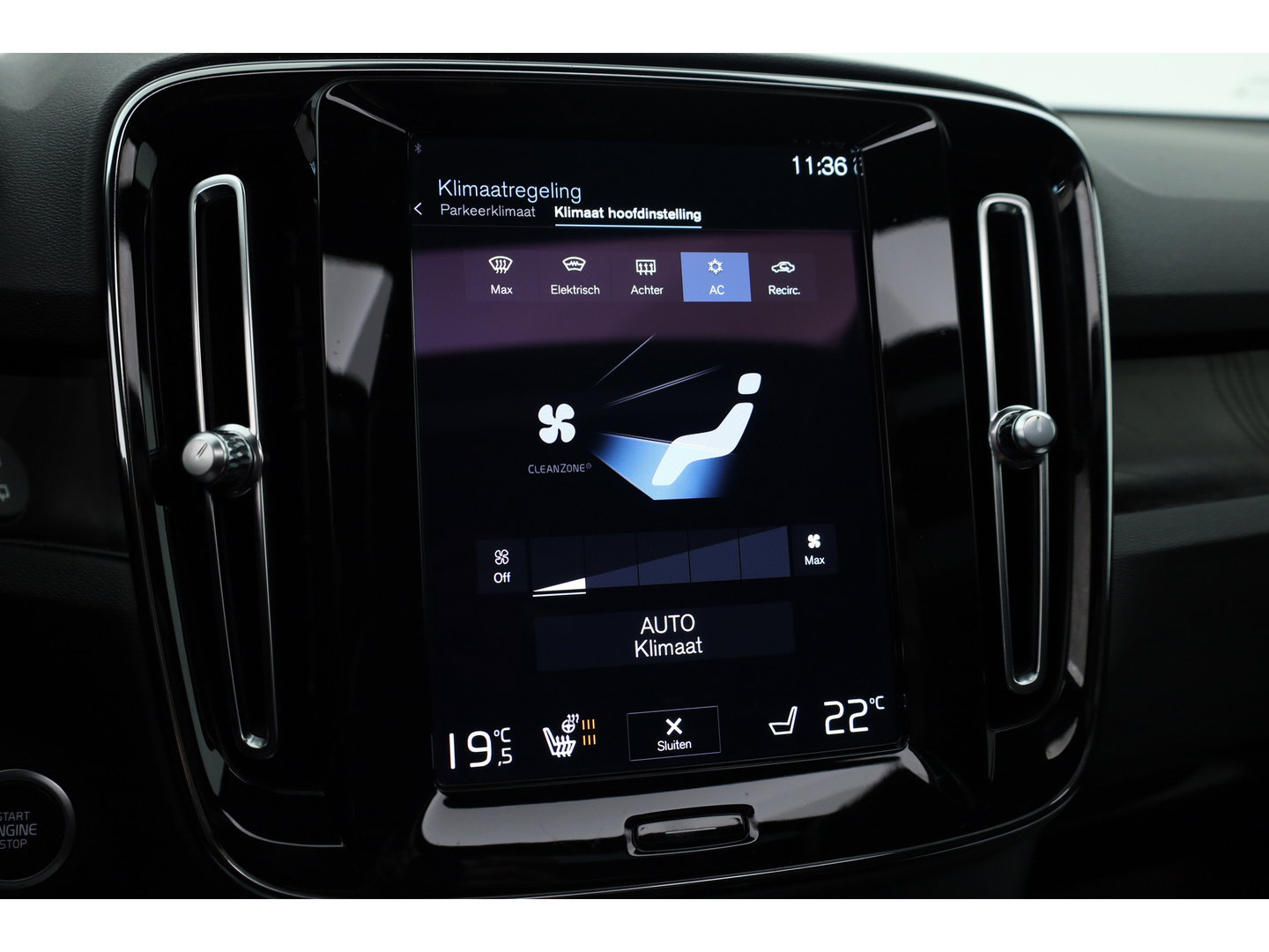 Volvo XC40 T4 Recharge Plus Bright | SOH 94%| Pano | Harman Kardon | 360cam | Elek. Stoelen | Adapt. Cruise | Memory | Navi |