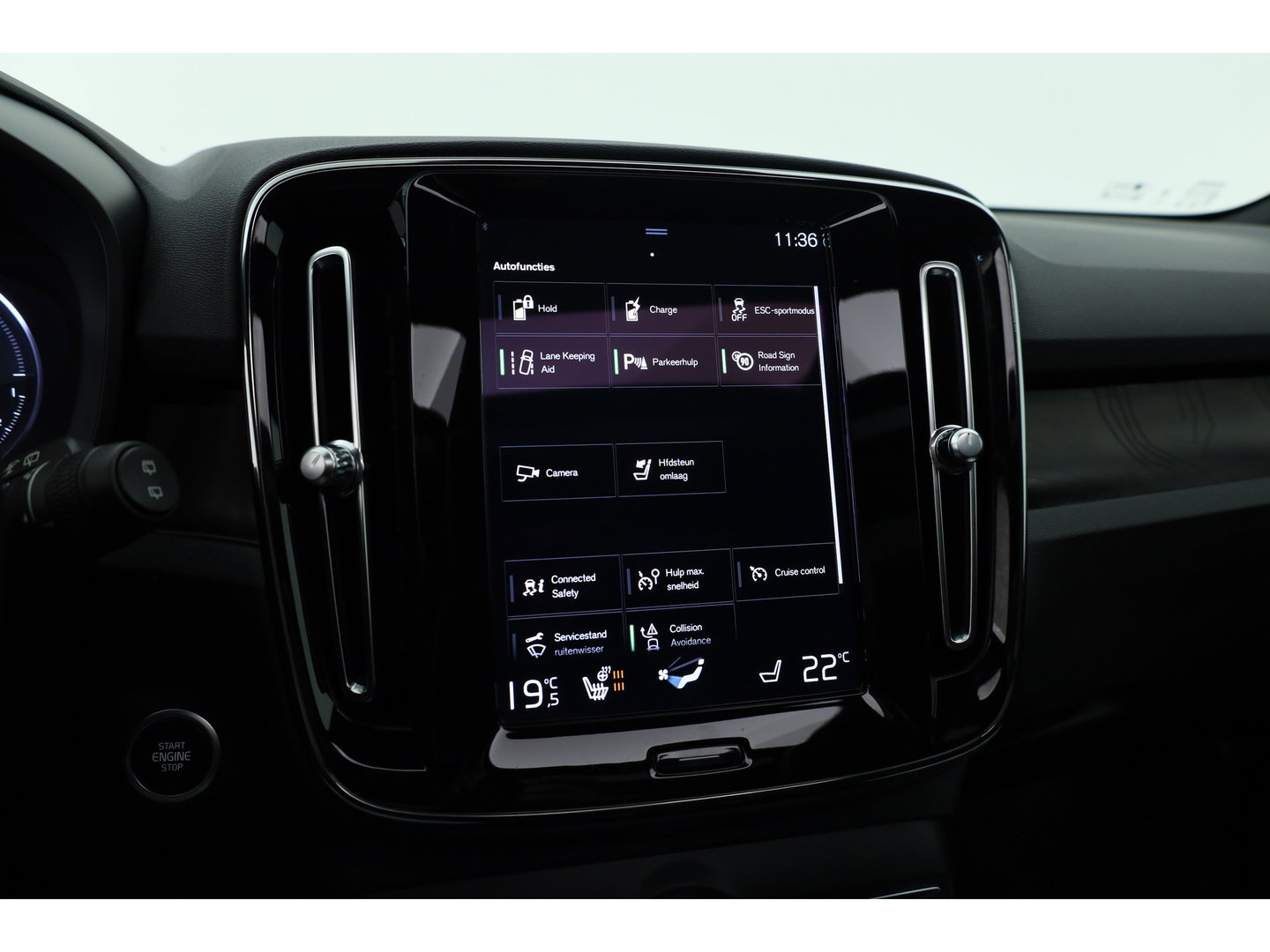Volvo XC40 T4 Recharge Plus Bright | SOH 94%| Pano | Harman Kardon | 360cam | Elek. Stoelen | Adapt. Cruise | Memory | Navi |