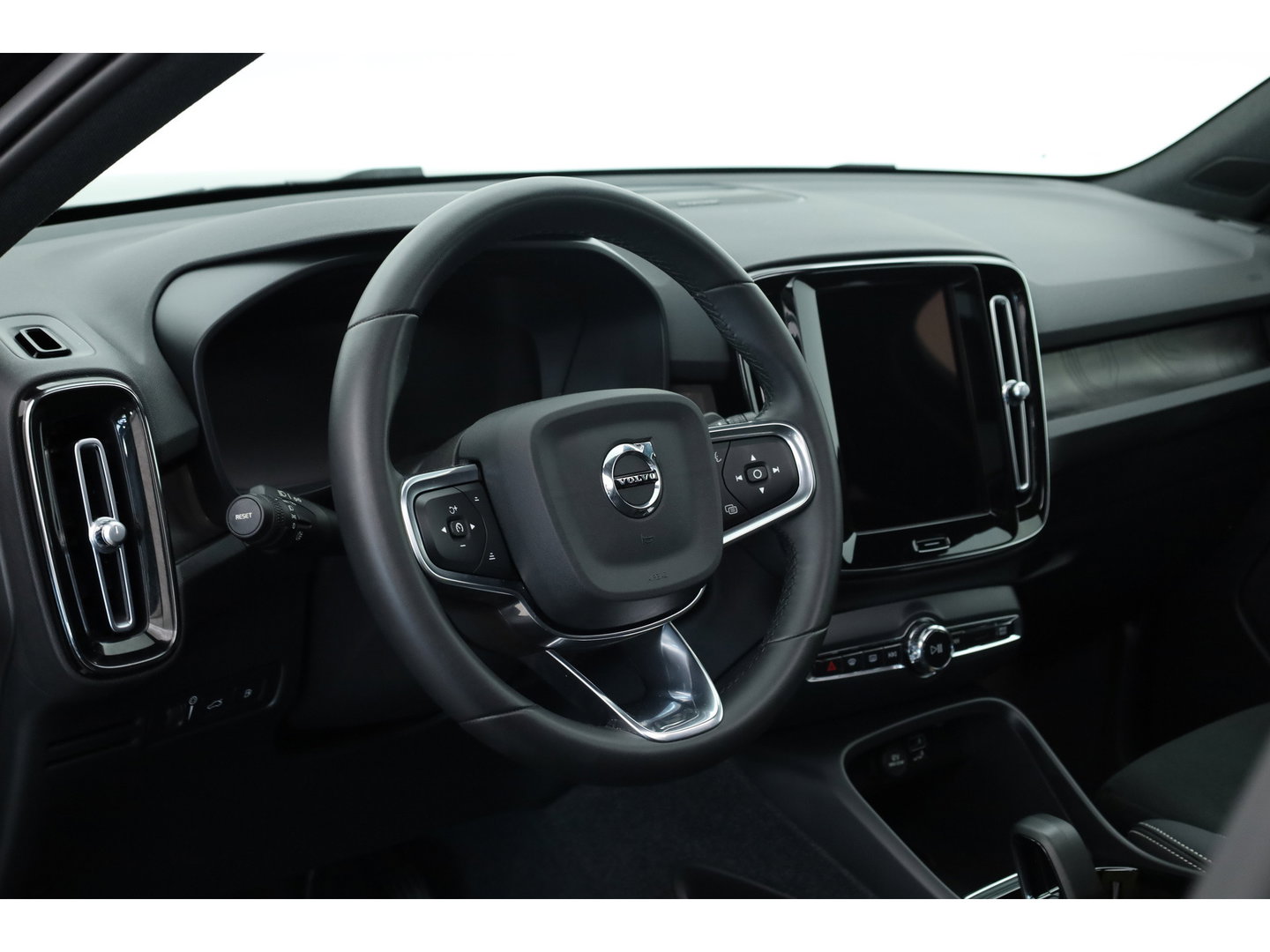 Volvo XC40 T4 Recharge Plus Bright | SOH 94%| Pano | Harman Kardon | 360cam | Elek. Stoelen | Adapt. Cruise | Memory | Navi |