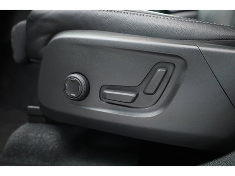 Volvo XC40 1.5 T4 Plug-in hybrid Plus Bright | SOH 97.4% | Cruise Contr. | Keyless | Camera | Apple CarPlay | Harman Kardon | Stoel-Stuurverw. | Memory R
