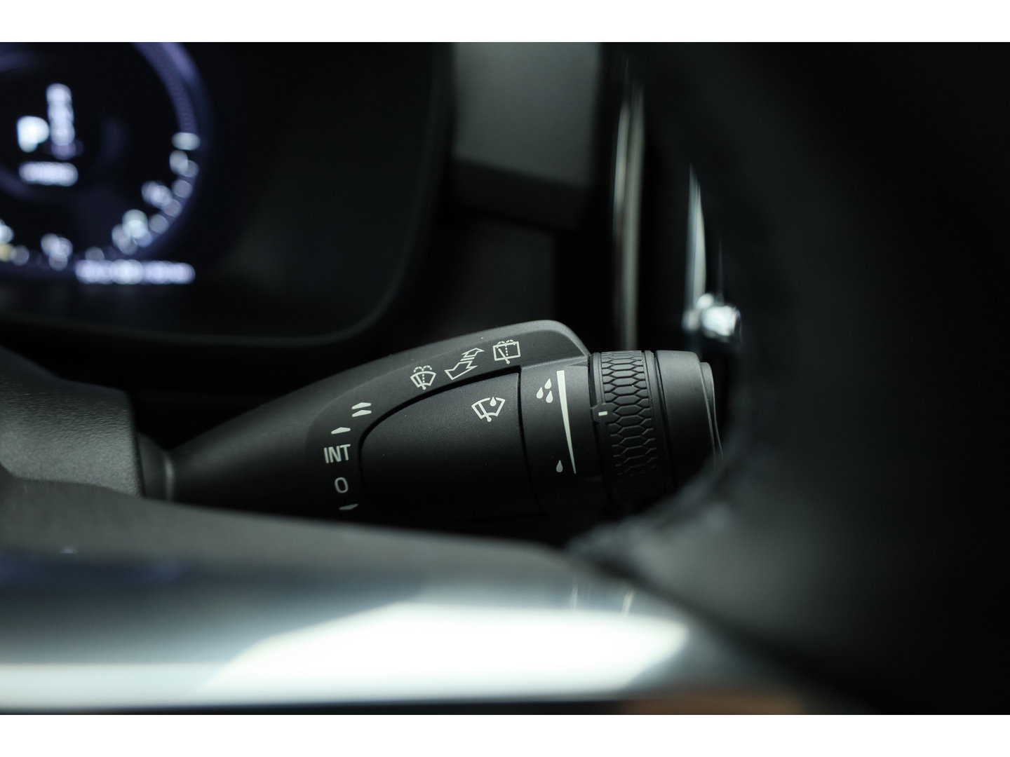 Volvo XC40 1.5 T4 Plug-in hybrid Plus Bright | SOH 97.4% | Cruise Contr. | Keyless | Camera | Apple CarPlay | Harman Kardon | Stoel-Stuurverw. | Memory R