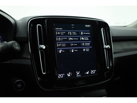 Volvo XC40 1.5 T4 Plug-in hybrid Plus Bright | SOH 97.4% | Cruise Contr. | Keyless | Camera | Apple CarPlay | Harman Kardon | Stoel-Stuurverw. | Memory R