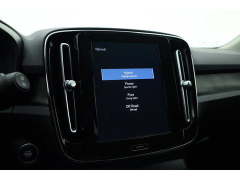 Volvo XC40 1.5 T4 Plug-in hybrid Plus Bright | SOH 97.4% | Cruise Contr. | Keyless | Camera | Apple CarPlay | Harman Kardon | Stoel-Stuurverw. | Memory R
