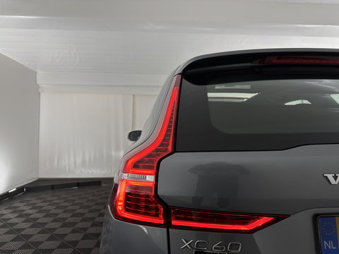 Volvo XC60 2.0 T8 R-Design Twin Engine AWD (Plug-In) (INCL-BTW) *PANO | LEATHER-MICROFIBRE | FULL-LED | KEYLESS | AIR-SUSPENSION | HEATED-SPORTSEATS | DIGI-COCKPIT | CAMERA | NAVI-FULLMAP | ECC | PDC | CRUISE | TOWBAR | 21''ALU*