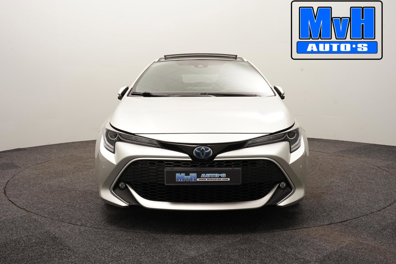 Toyota Corolla Touring Sports 2.0 Hybrid Executive|PANO|LUXE!