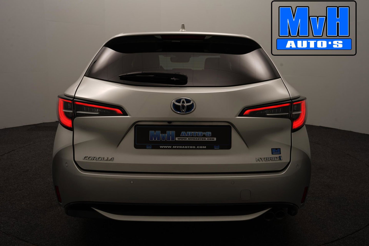 Toyota Corolla Touring Sports 2.0 Hybrid Executive|PANO|LUXE!