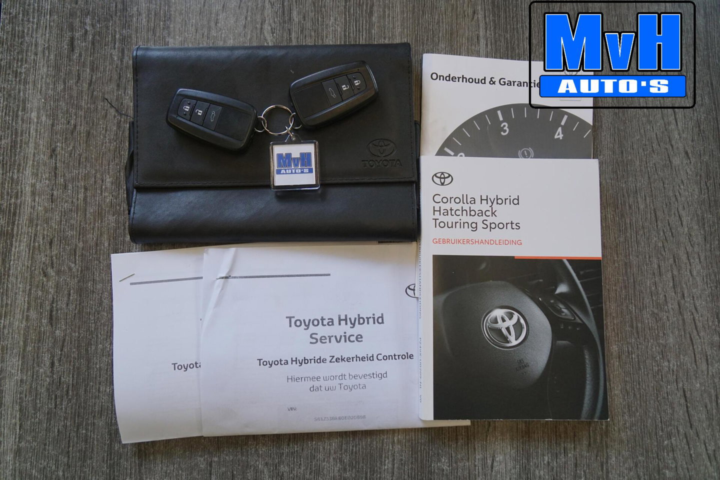 Toyota Corolla Touring Sports 2.0 Hybrid Executive|PANO|LUXE!