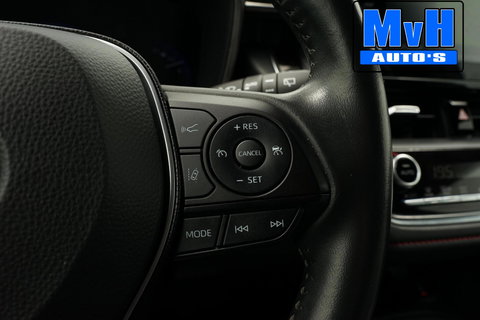 Toyota Corolla Touring Sports 2.0 Hybrid Executive|PANO|LUXE!