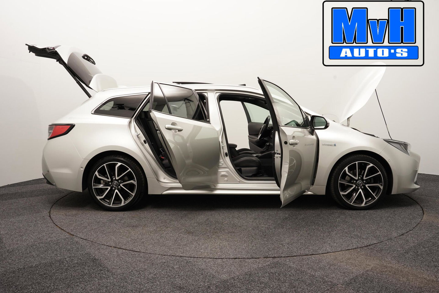 Toyota Corolla Touring Sports 2.0 Hybrid Executive|PANO|LUXE!