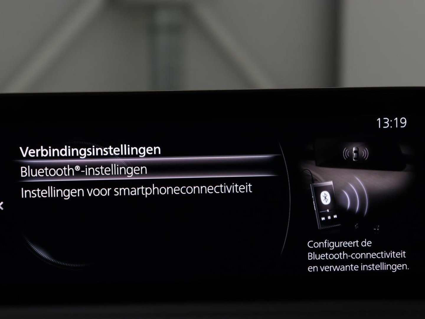 Mazda CX-30 2.0 e-SkyActiv-X M Hybrid Comfort | Stoelverwarming | Head-Up | Camera | Carplay | Adaptive cruise | Navigatie | Stuurverwarming | 18'' | Keyless | Full LED | Climate control