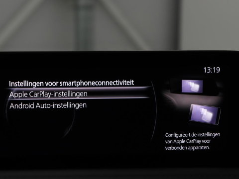 Mazda CX-30 2.0 e-SkyActiv-X M Hybrid Comfort | Stoelverwarming | Head-Up | Camera | Carplay | Adaptive cruise | Navigatie | Stuurverwarming | 18'' | Keyless | Full LED | Climate control