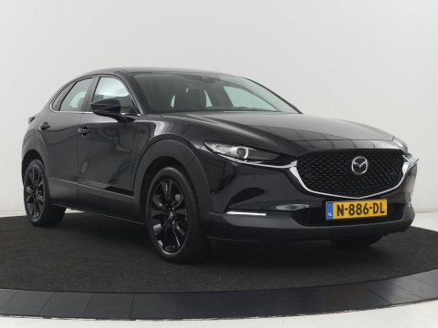 Mazda CX-30 2.0 e-SkyActiv-X M Hybrid Comfort | Stoelverwarming | Head-Up | Camera | Carplay | Adaptive cruise | Navigatie | Stuurverwarming | 18'' | Keyless | Full LED | Climate control