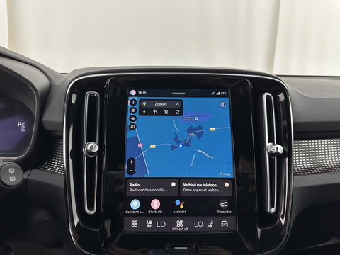 Volvo XC40 Recharge Plus [ 3-Fase ] {SOH-90%} (INCL.BTW) *ADAPTIVE-CRUISE | FULL-LED | BLINDSPOT | HEATED-SPORTSEATS | KEYLESS | DIGI-COCKPIT | CAMERA | PRIVACY-GLASS | ECC | PDC | 19''ALU | TOWBAR*